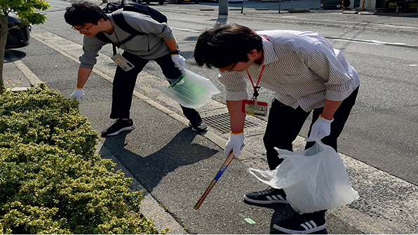 商工センター清掃の様子